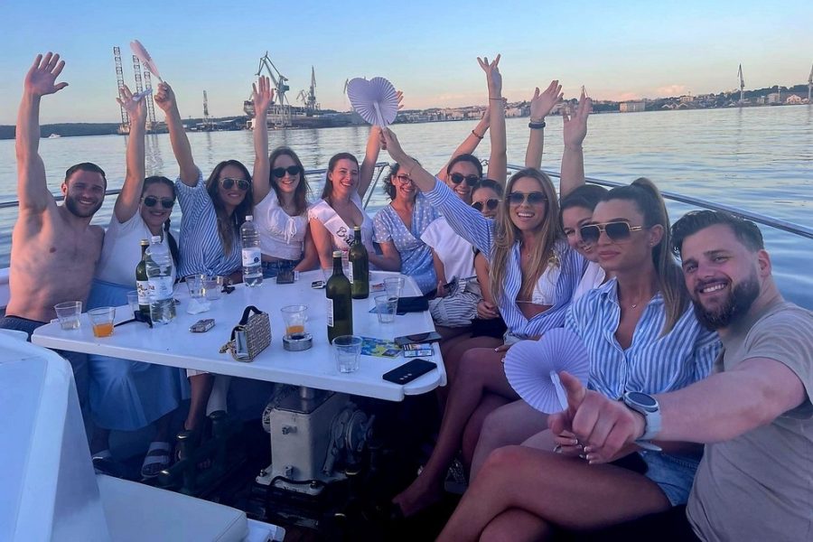 Arena boat tours (7)