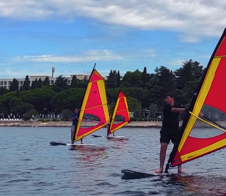 Basic windsurfing course by Prosurf Poreč (1)