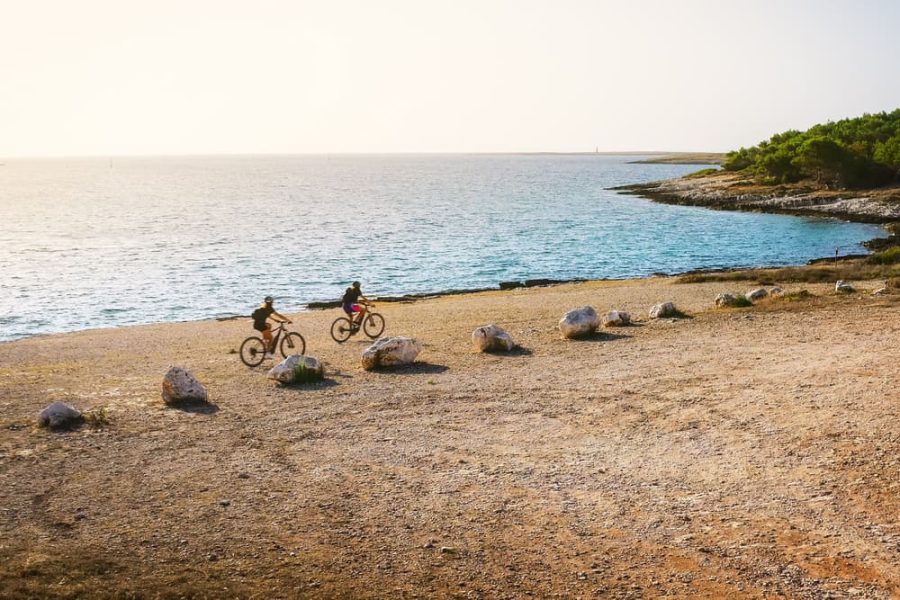 Bike, e-bike sunset tour by Jistra Adventures (4)