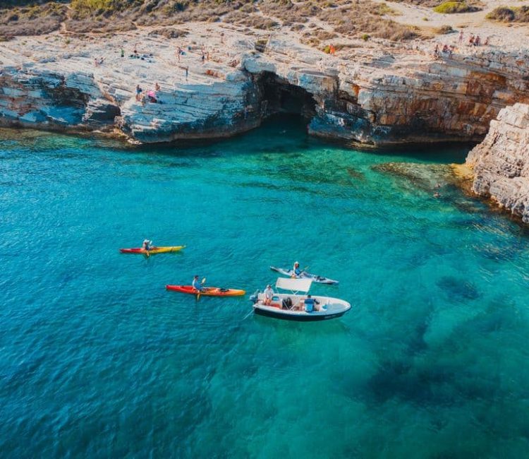 Boat tour at beautiful Medulin archipelago, Premantura by Jistra Adventures