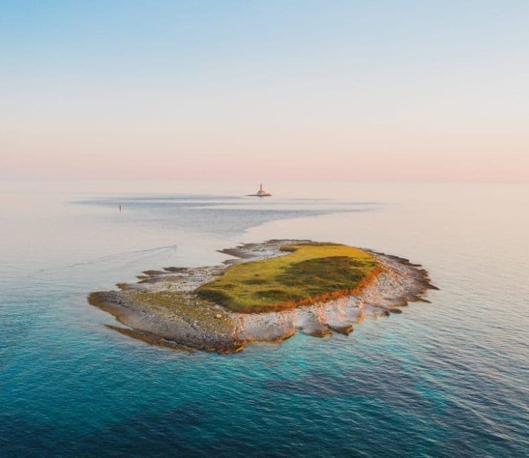 Boat tour at Medulin archipelago by Jistra Adventures (13)