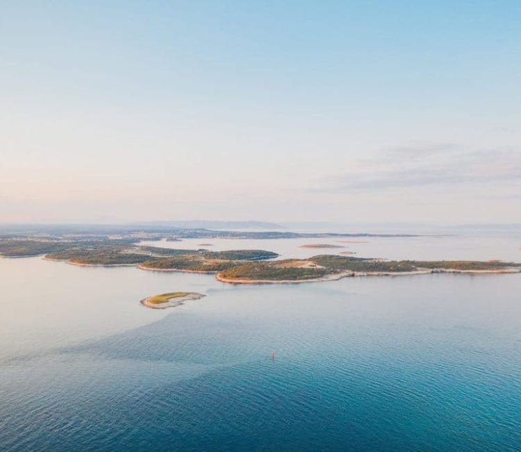 Boat tour at Medulin archipelago by Jistra Adventures (3)