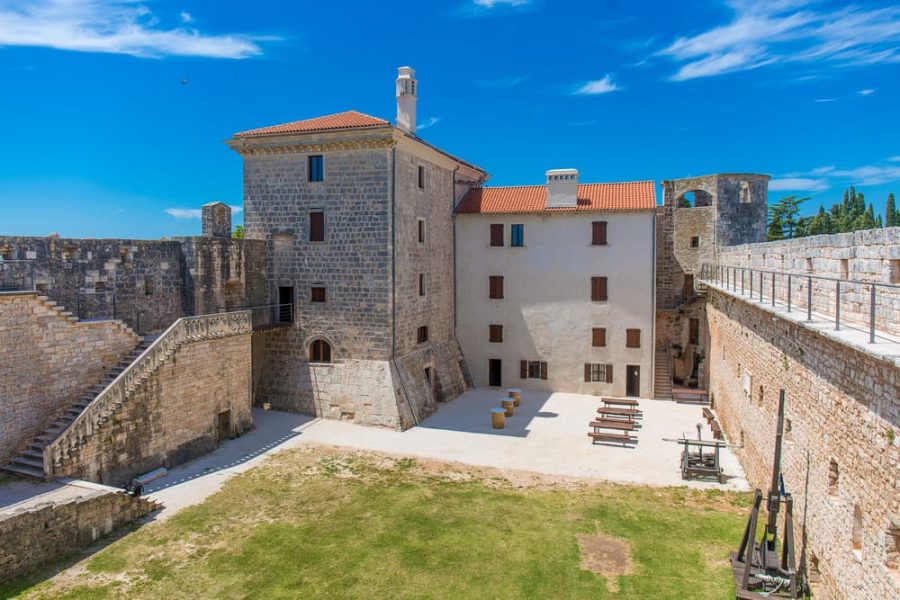 Castle Morosini Grimani (2)