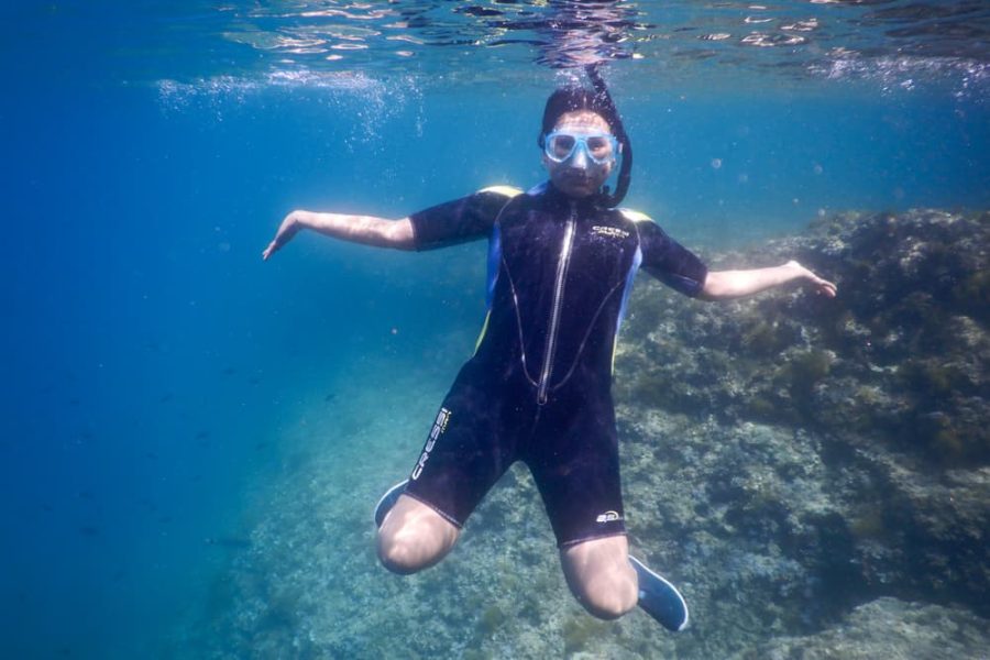 Cliffs and cave kayak adventure (1)