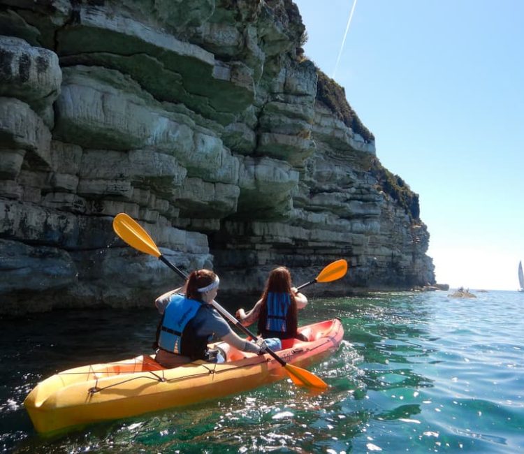 Cliffs and cave kayak adventure (4)