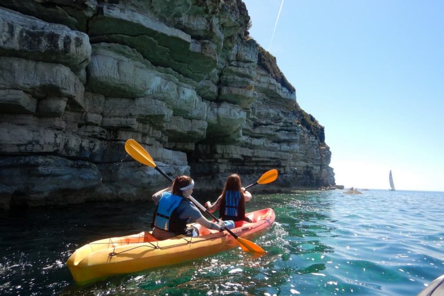 Cliffs and cave kayak adventure (4)