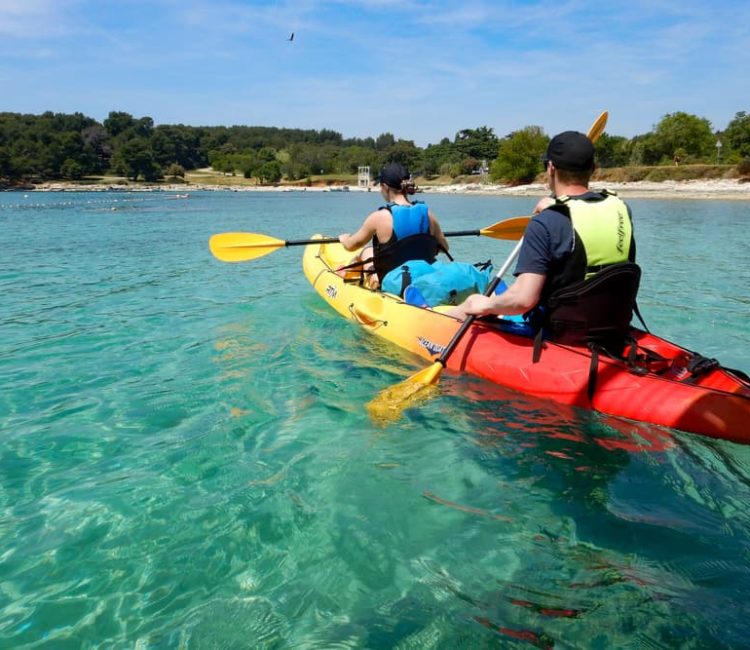 Cliffs and cave kayak adventure (5)