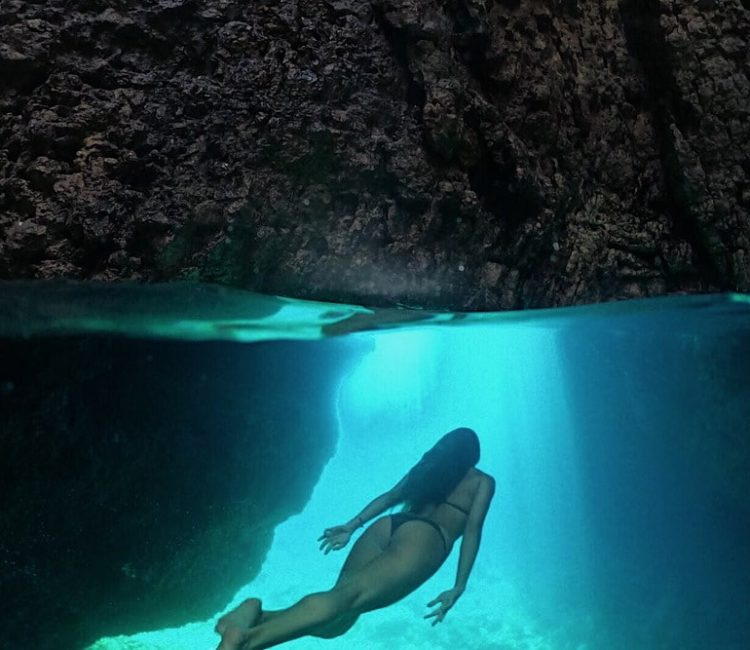 Full cave and safari experience by kayak (5)