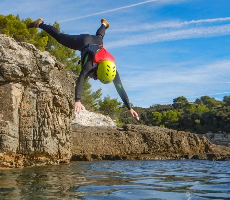 Fun Rocky Coasteering in Pula by Pula Outdoor (4)