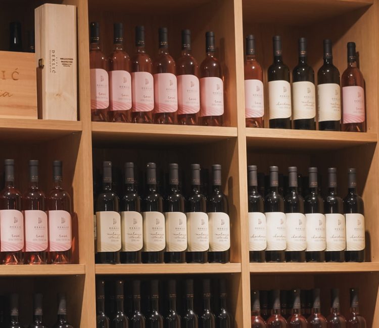 Guided wine fresh tasting at Deklić Winery (9)