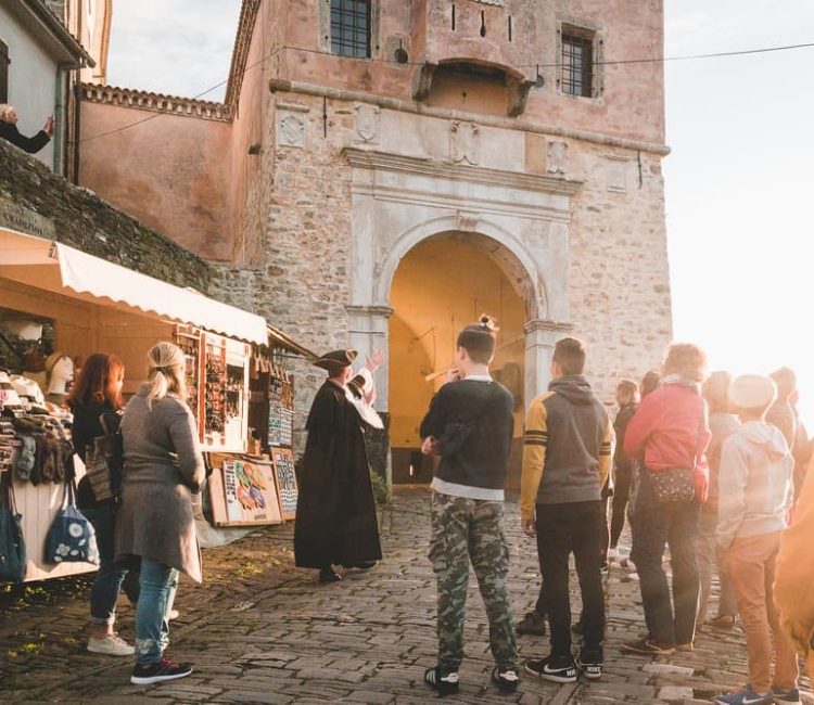 Interpretive walk “Experience Motovun” (2)
