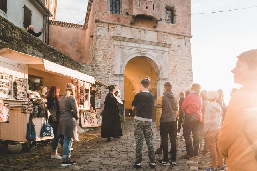 Interpretive walk “Experience Motovun” (2)