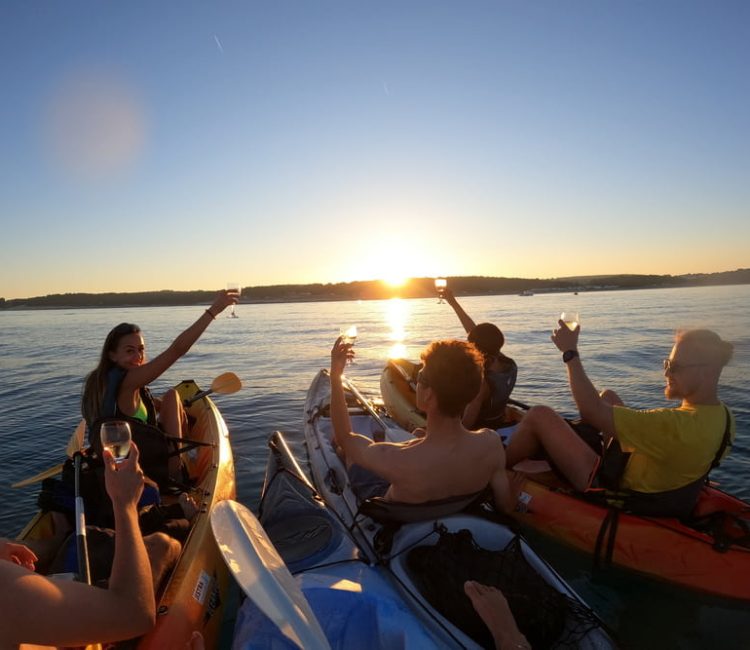 Kayak wine sunset tour by Jistra Adventures (10)