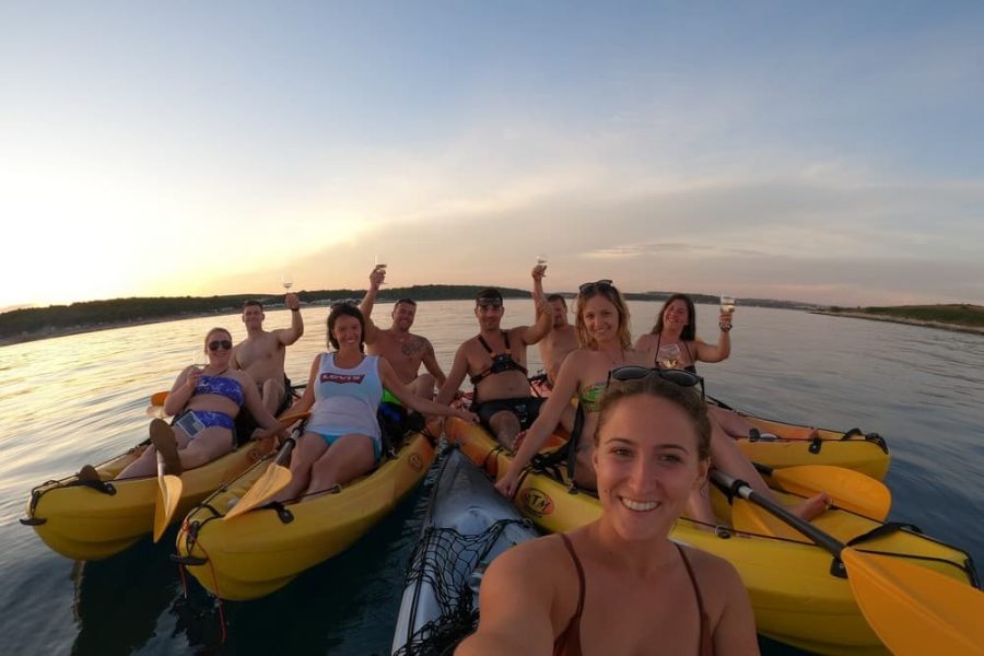 Kayak wine sunset tour by Jistra Adventures (2)