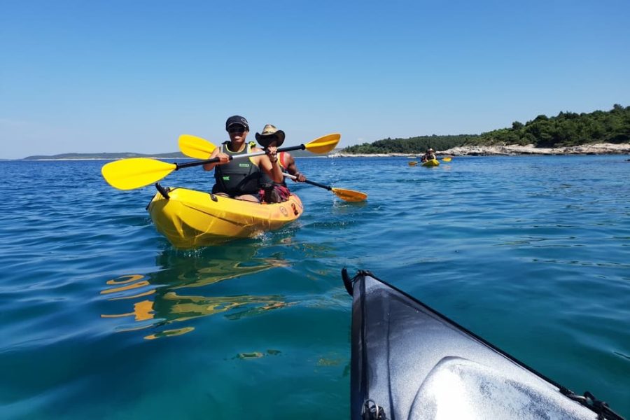 Kayak wine sunset tour by Jistra Adventures (5)