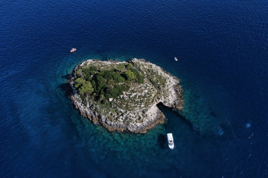 Try scuba diving in Istria, beginner course (2)